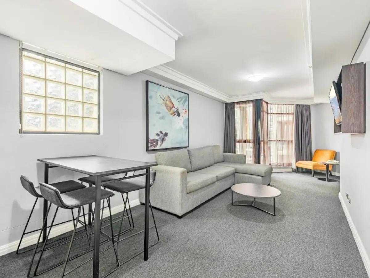 Kozyguru Cbd Amazing 1bed Nha653-1202 Sydney